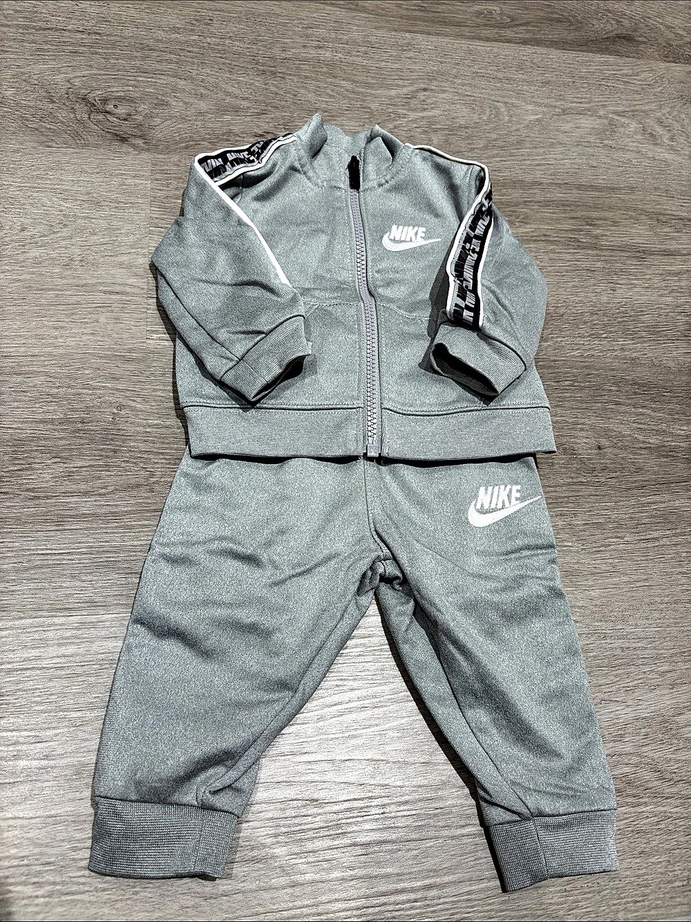 Nike Baby Gray Track Set Size 6M